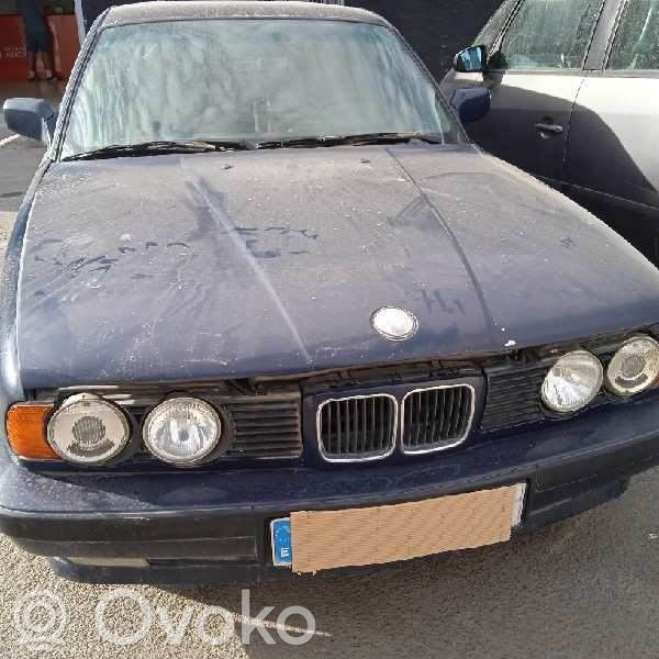 5 E34 Series 5  6952800