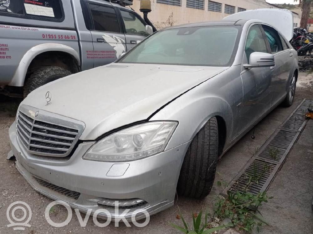 S W221 S-class, AMG (W126, W140, W220, W221, W222)  A2218215451