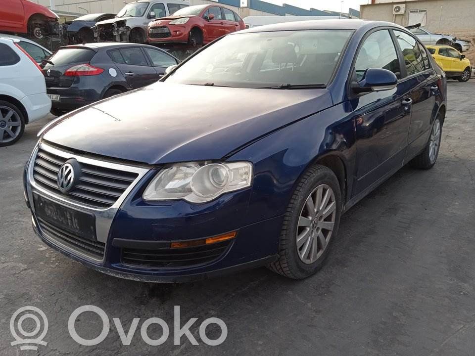 PASSAT B6 Passat  3C4839755J