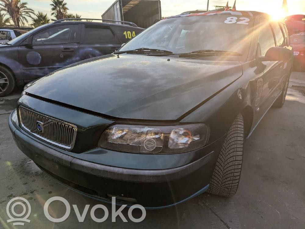 V70 S70, V70, V70 XC  30658232