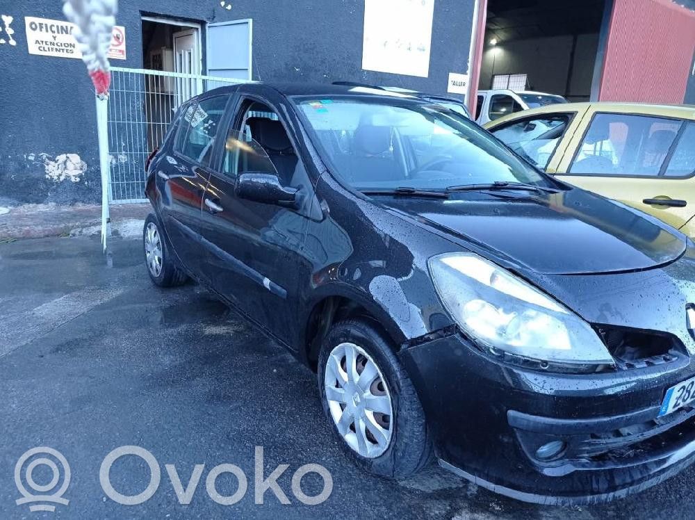 Clio III Clio  CE20014