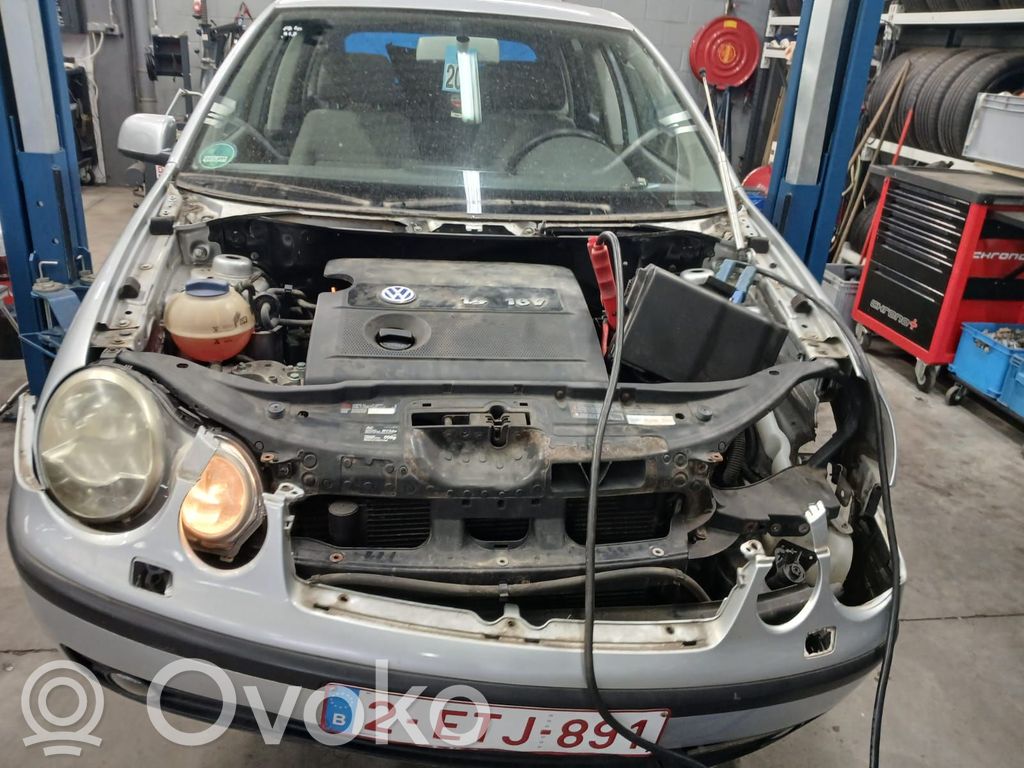 Polo IV 9N3 Polo  6Q0853666
