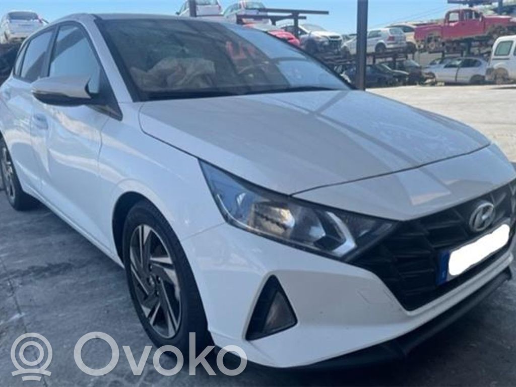 i20 Active i20  3730007500