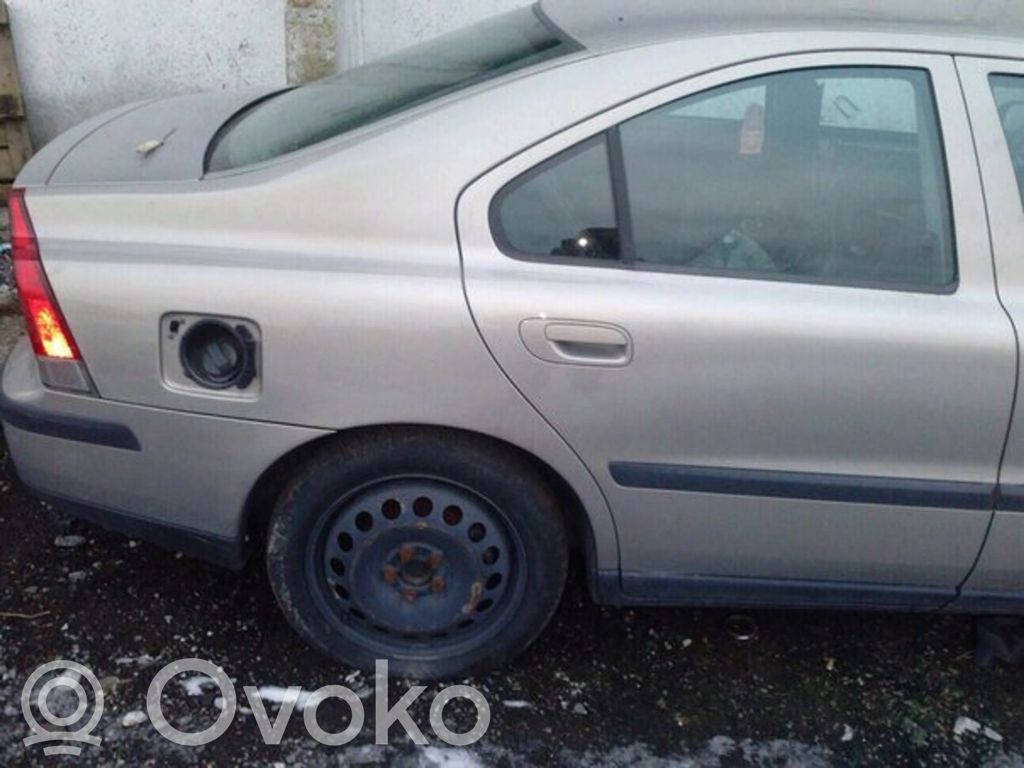 S60 S60  B5244S