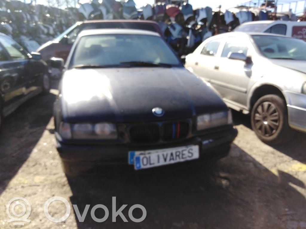 3 E36 Series 3  1387046