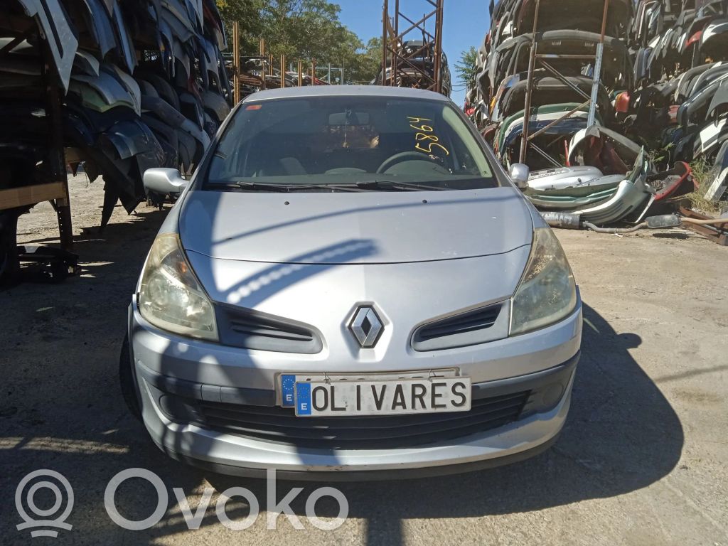Clio III Clio  8200407756