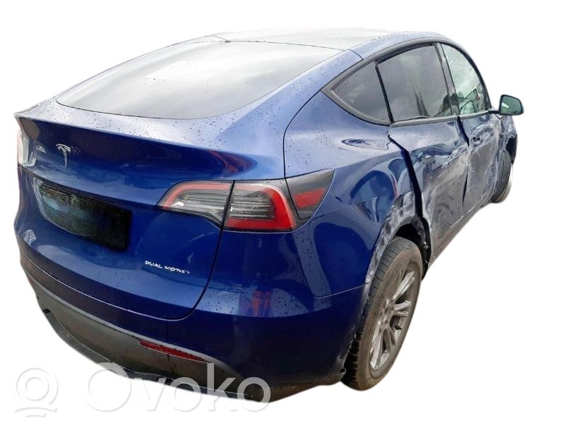 Model Y Tesla Model Y  104474500B