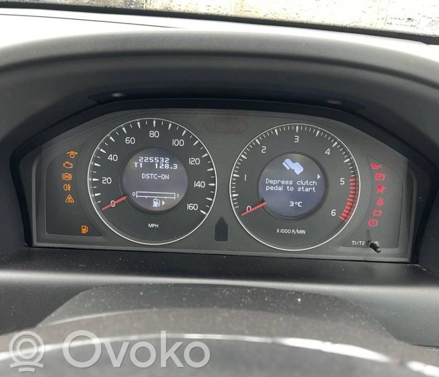 XC60 XC60  0121715008