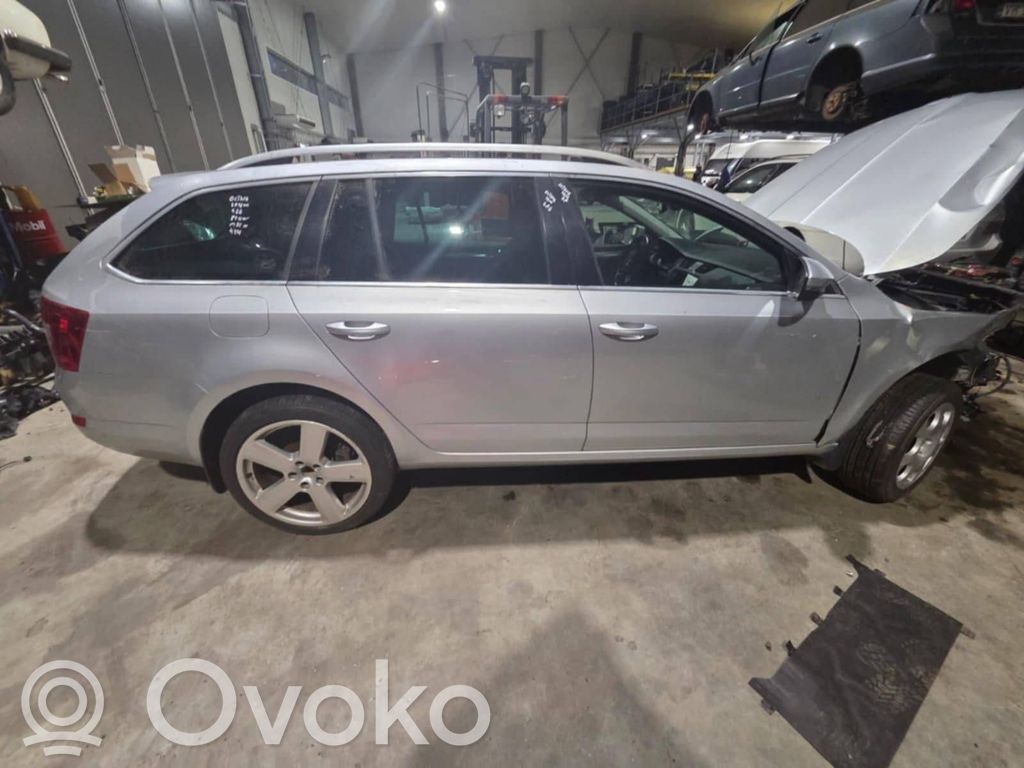 Octavia Mk3 (5E) Octavia  34172627B