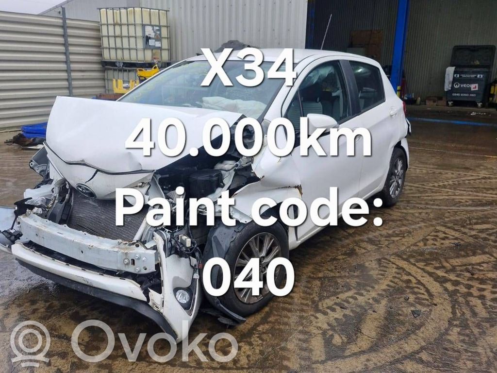 Yaris Yaris  445400D280