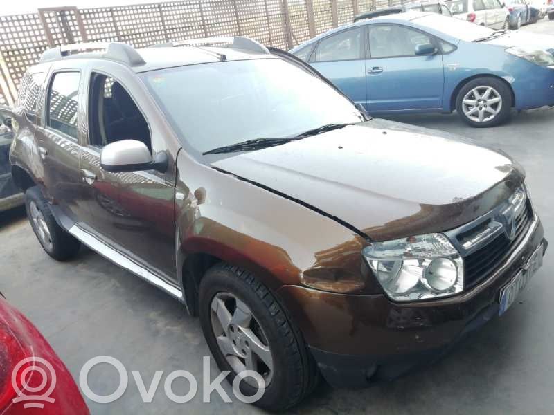 Duster Duster  34079648A