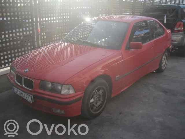3 E36 Series 3  8371020