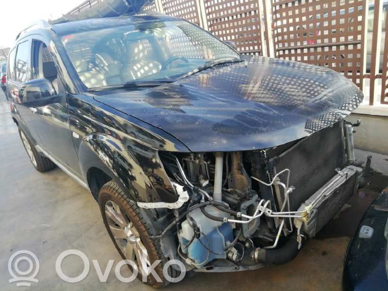 Outlander Outlander  MN141357