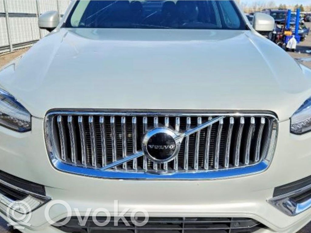 XC90 XC90  31670033