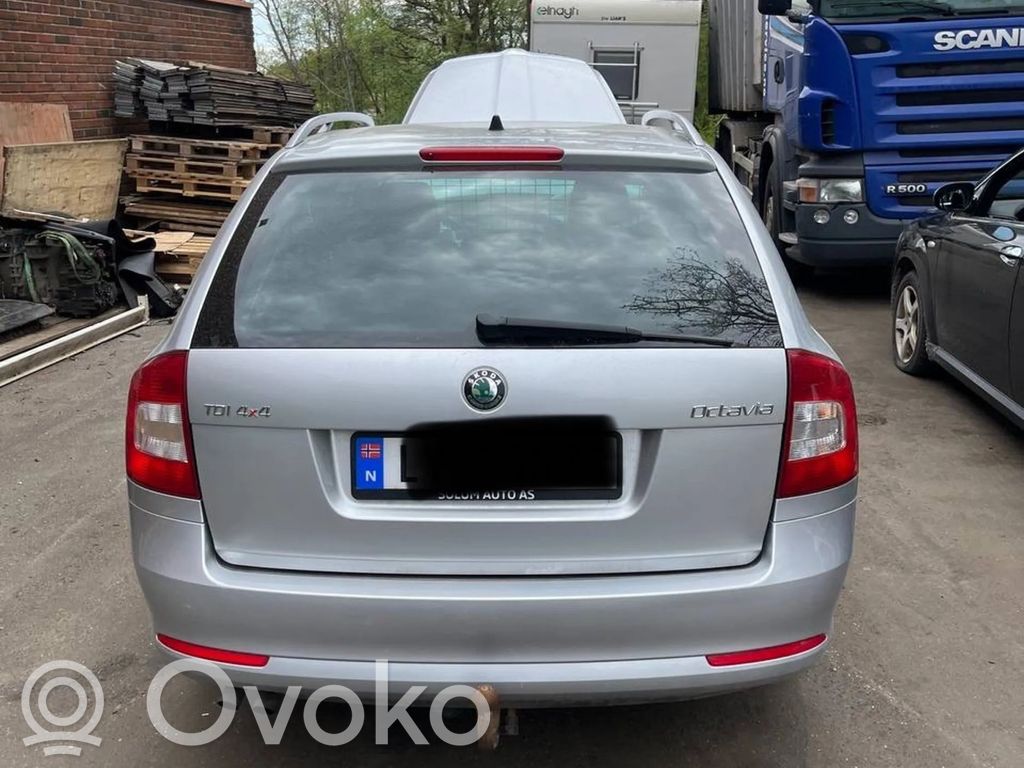 Octavia Mk2 (1Z) Octavia  1Z0035161G