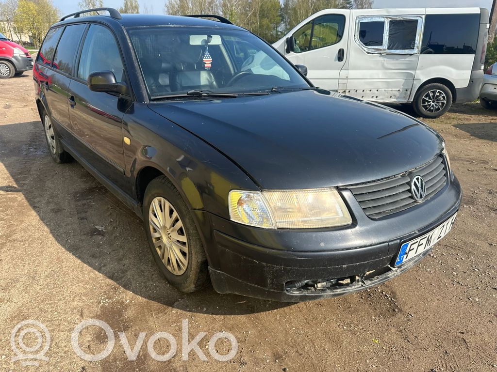 PASSAT B5 Passat  8D0906627B