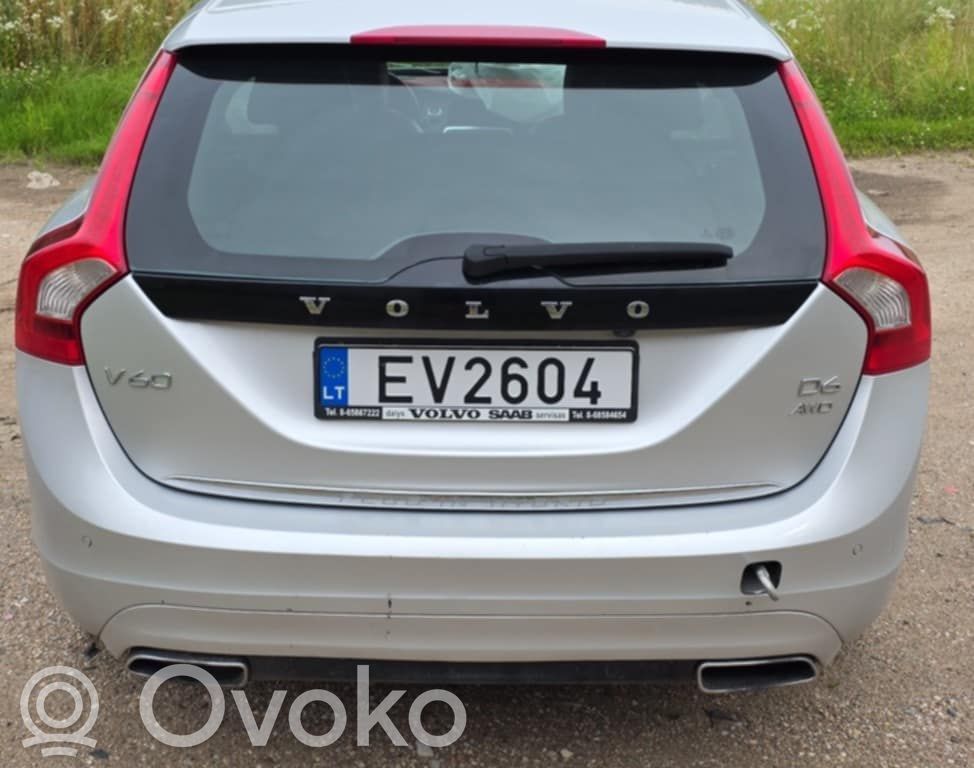 V60 V60, V60 Cross Country  31394783
