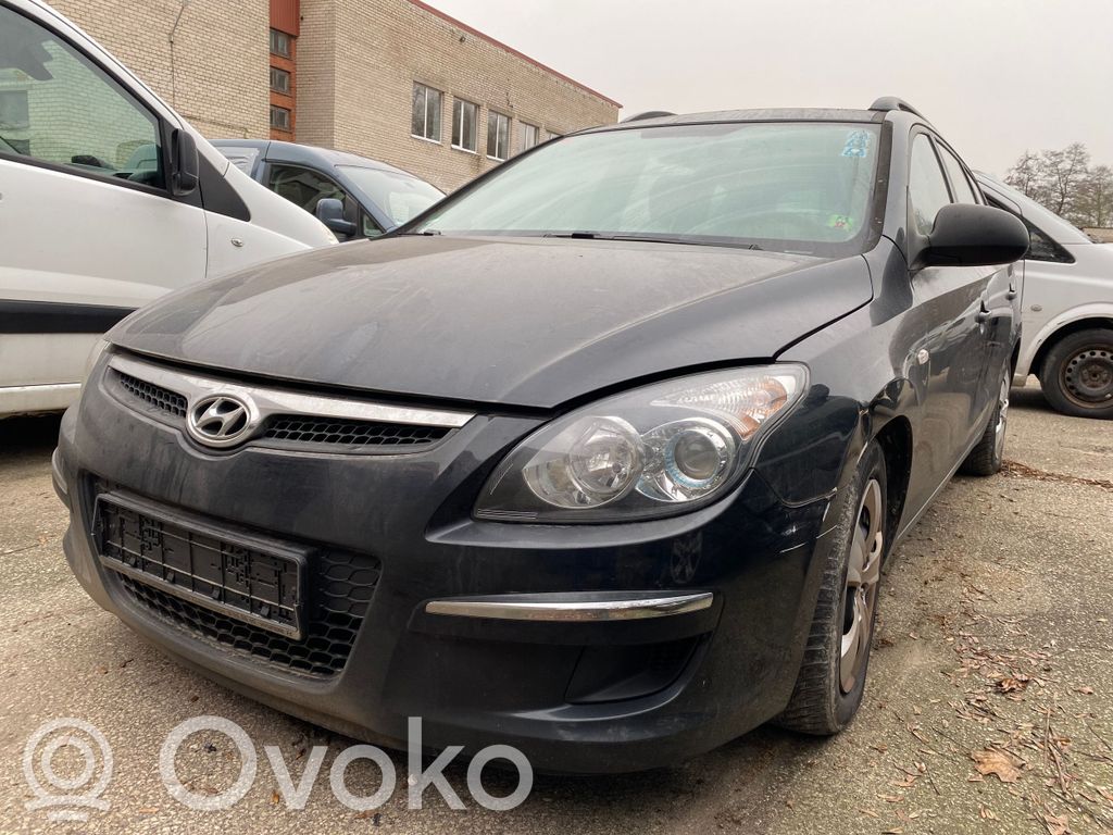 i30 i30  961202R000
