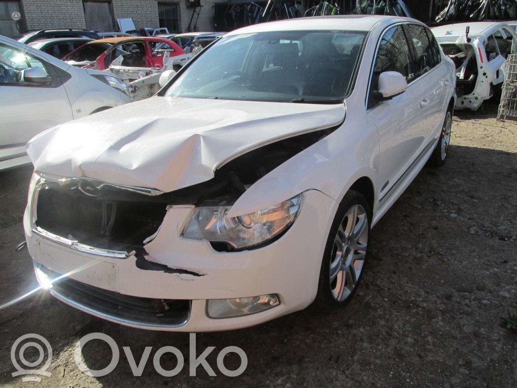 Superb B6 (3T) Superb  3T0962126B