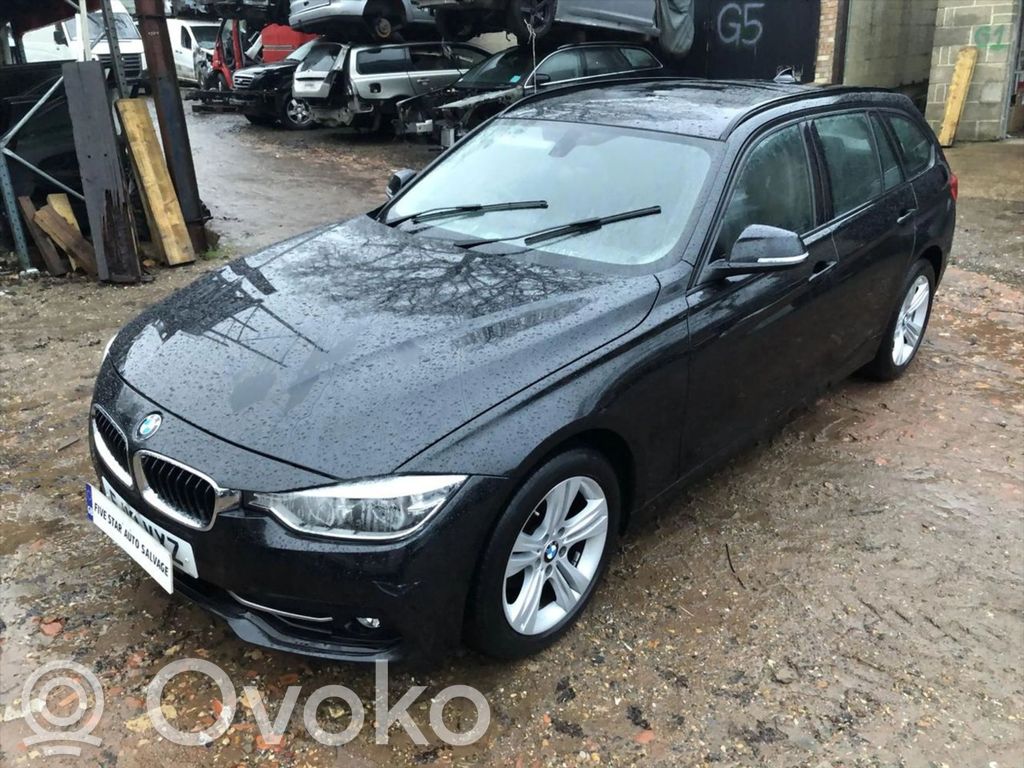 3 F30 F35 F31 Series 3  9389068