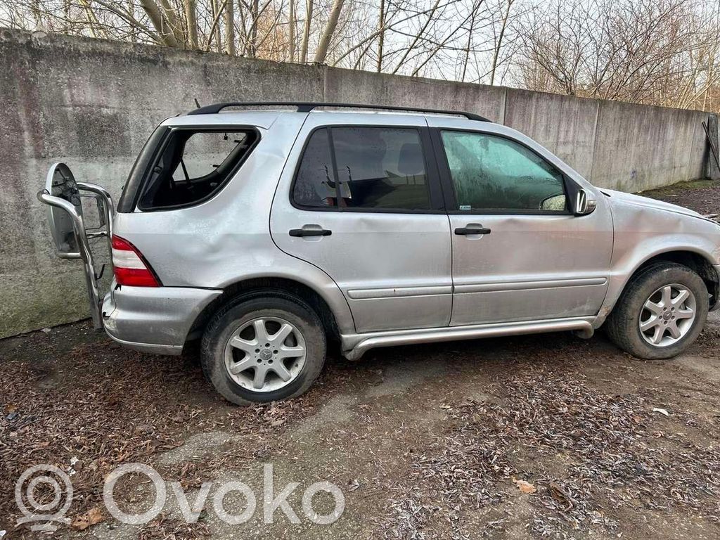 ML W163 ML-class, AMG (W163, W164, W166)  F006WM0611