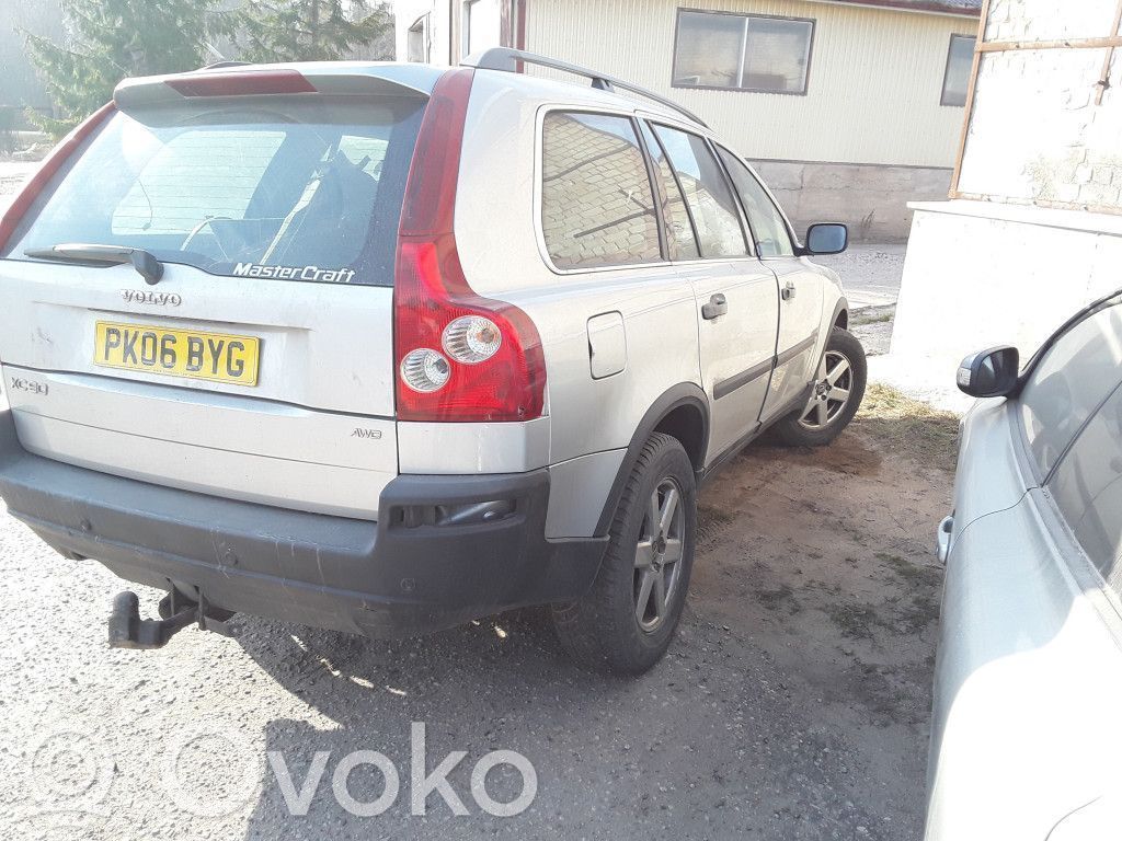 XC90 XC90  P30737501