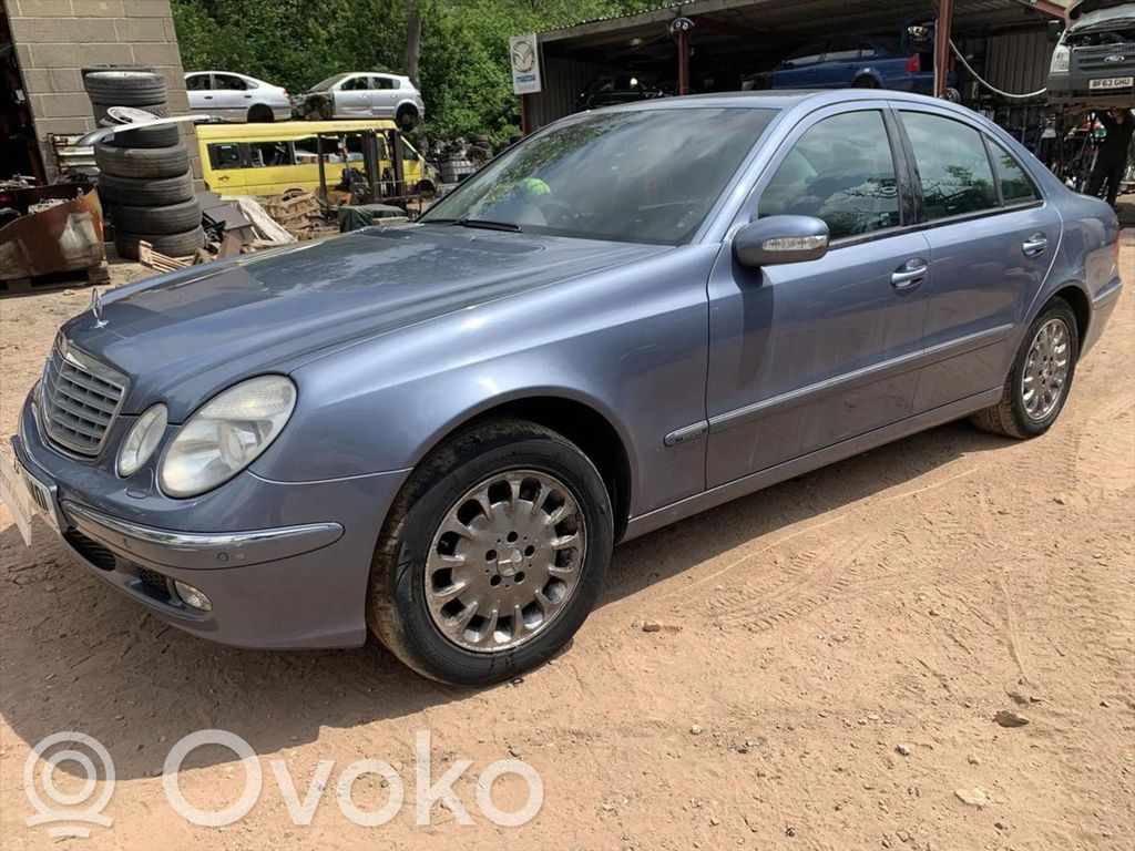 E W211 E-class, AMG (W124, W210, W211, W212, W213, C207, W238)  2118206510