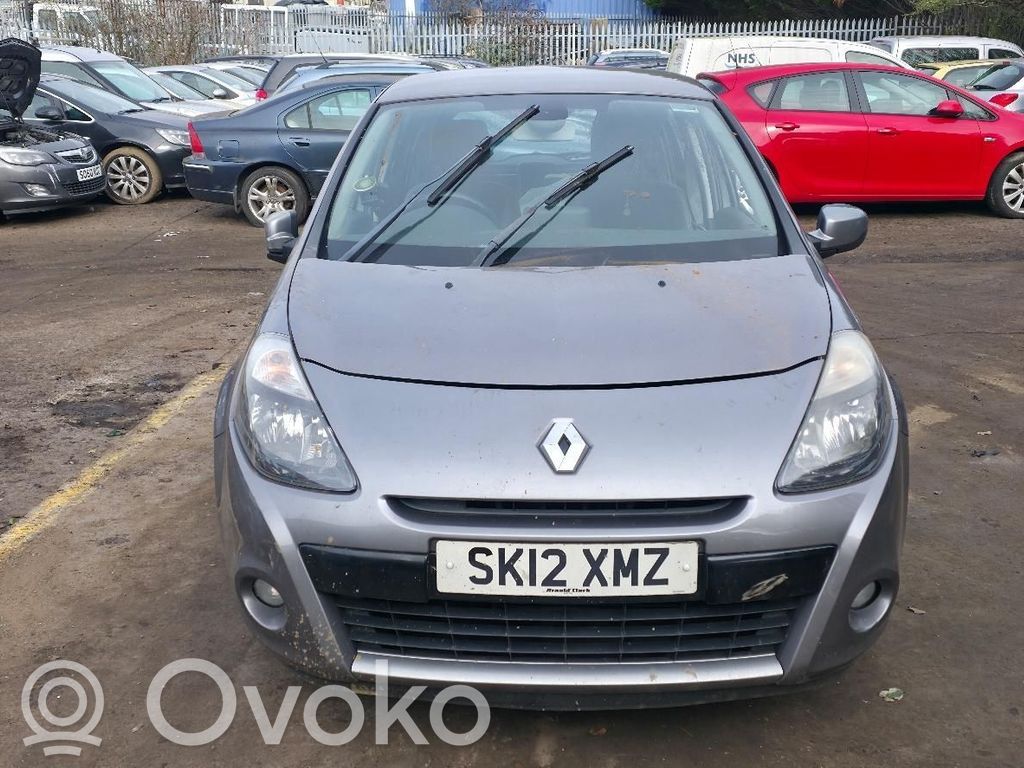 Clio III Clio  8200906814A