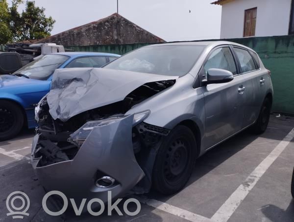 Auris E180 Auris