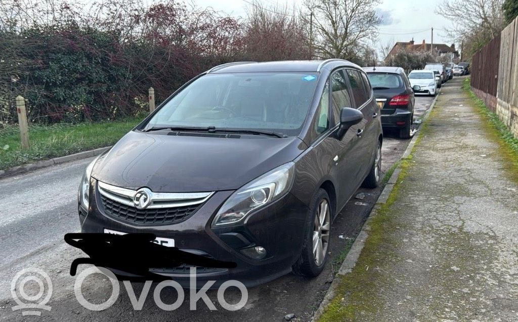 Zafira C Zafira  13294821