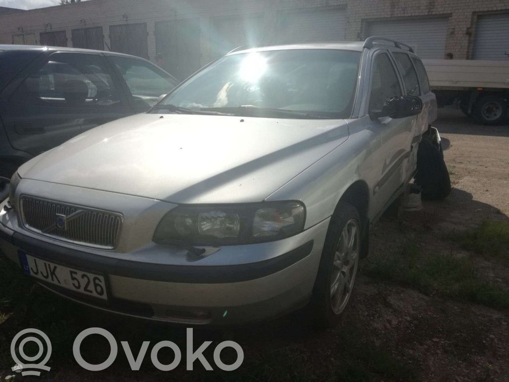 V70 S70, V70, V70 XC  8673980