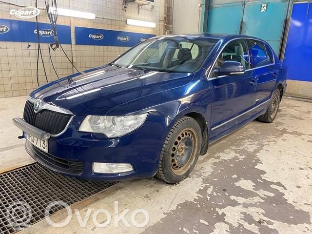 Superb B6 (3T) Superb  3T0857504B