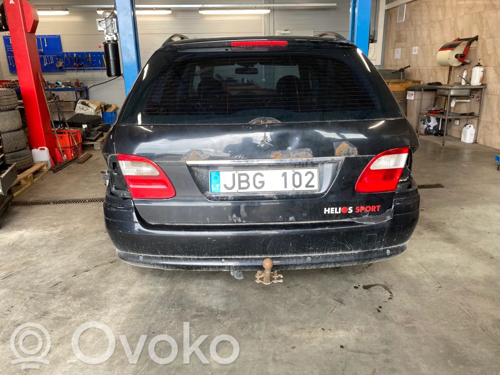 E W211 E-class, AMG (W124, W210, W211, W212, W213, C207, W238)  20041008