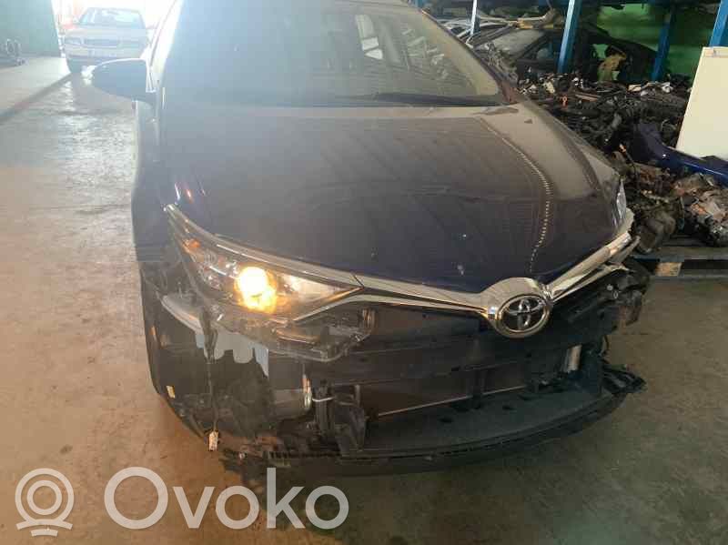 Auris E180 Auris  4720002F01A