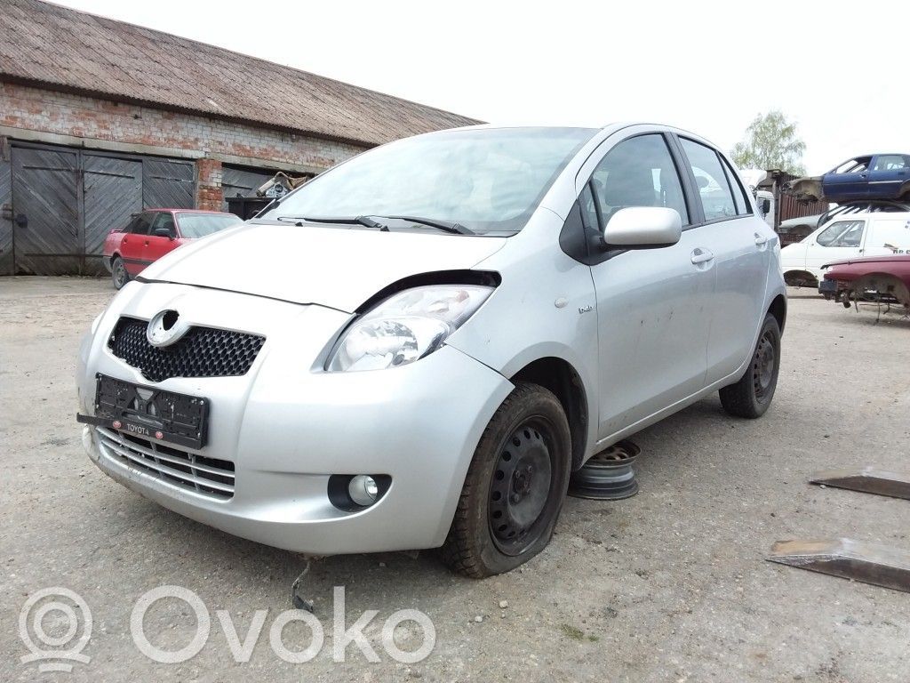 Yaris Yaris  434200D180
