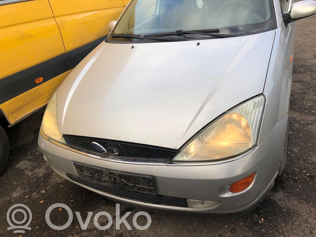 Focus Focus  XS4Q6K682DC