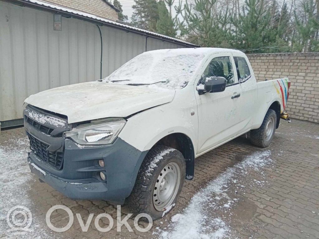 D-Max D-Max