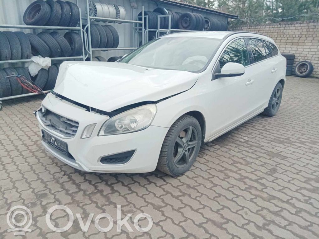 V60 V60, V60 Cross Country