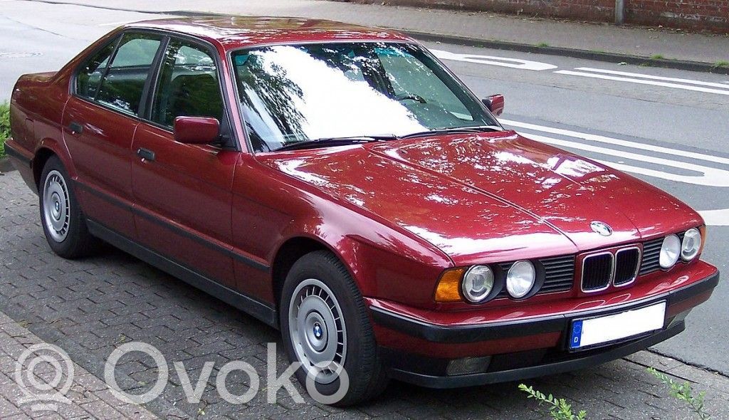 5 E34 Series 5  61351379379