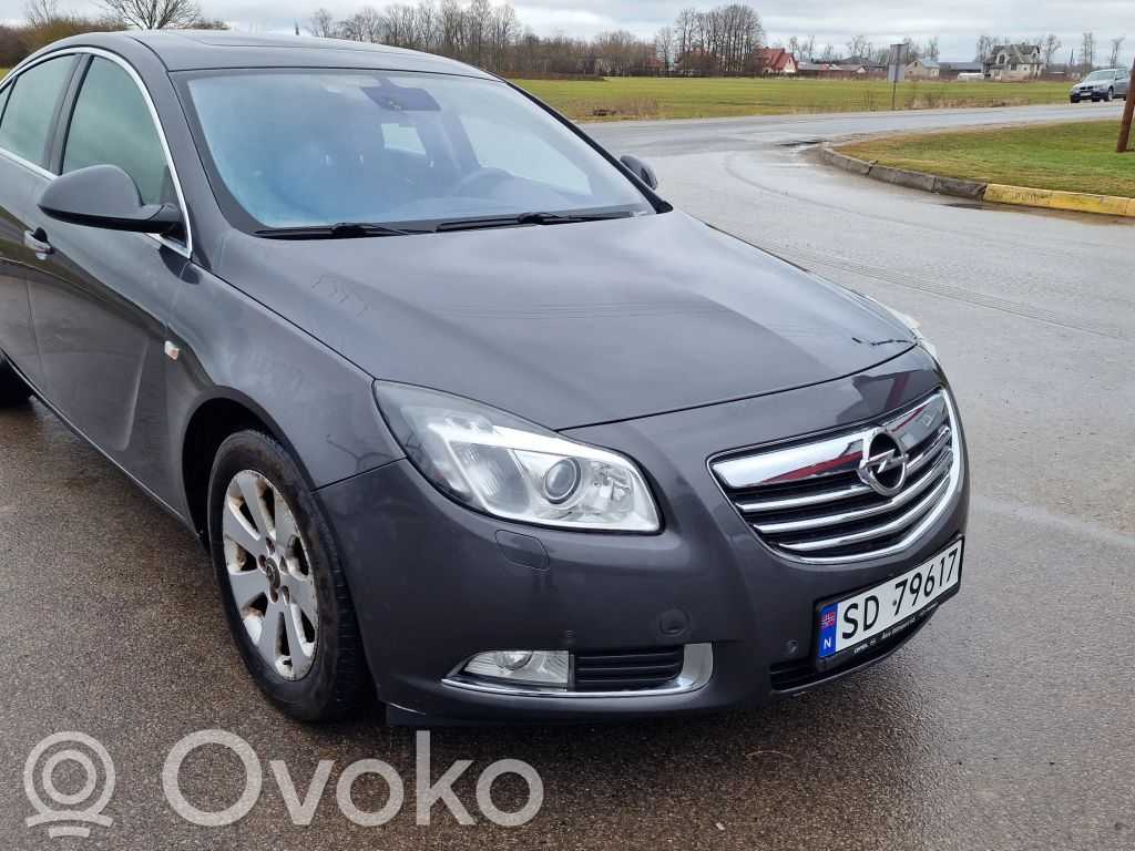 Insignia A Insignia  313169S3