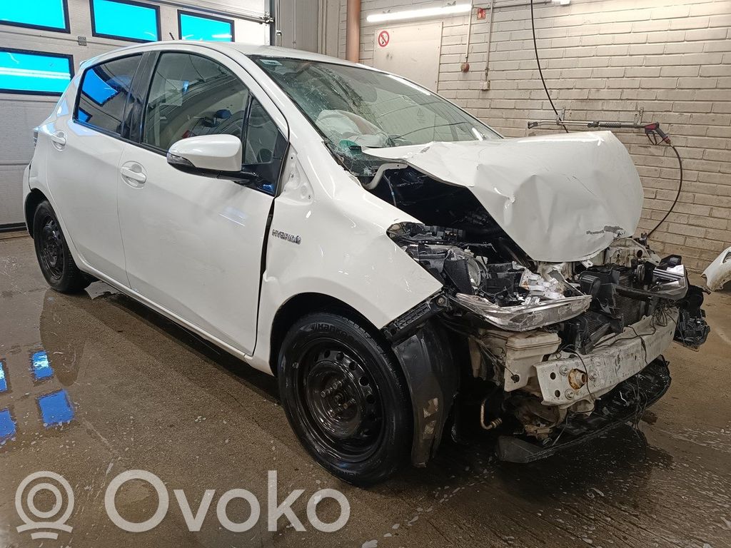 Yaris Yaris  94565A2