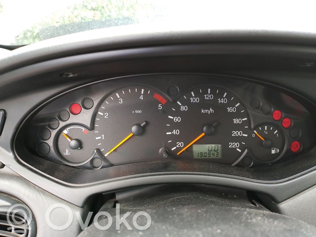 Focus Focus  1450641