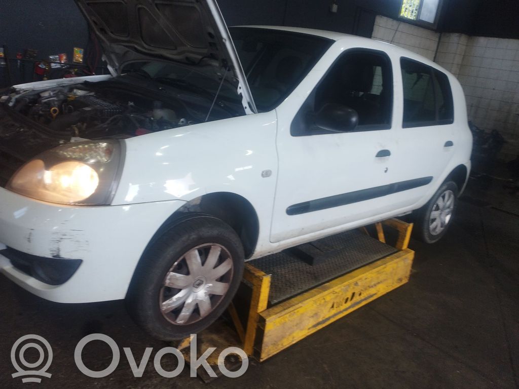 Clio III Clio  7701055398