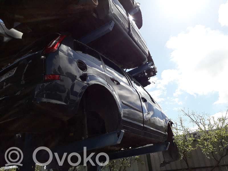 Focus Focus  0001109204