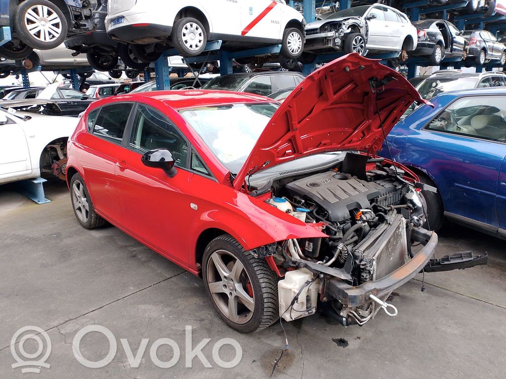 Leon (1P) Leon  02Z911024K