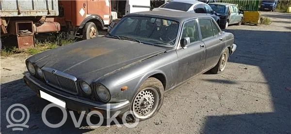 XJS XJS