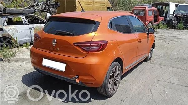 Clio V Clio  806065807R