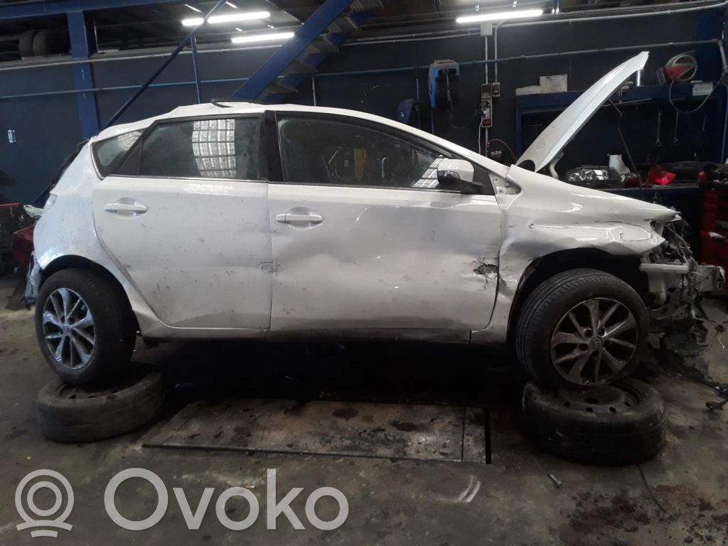 Auris E180 Auris  89990