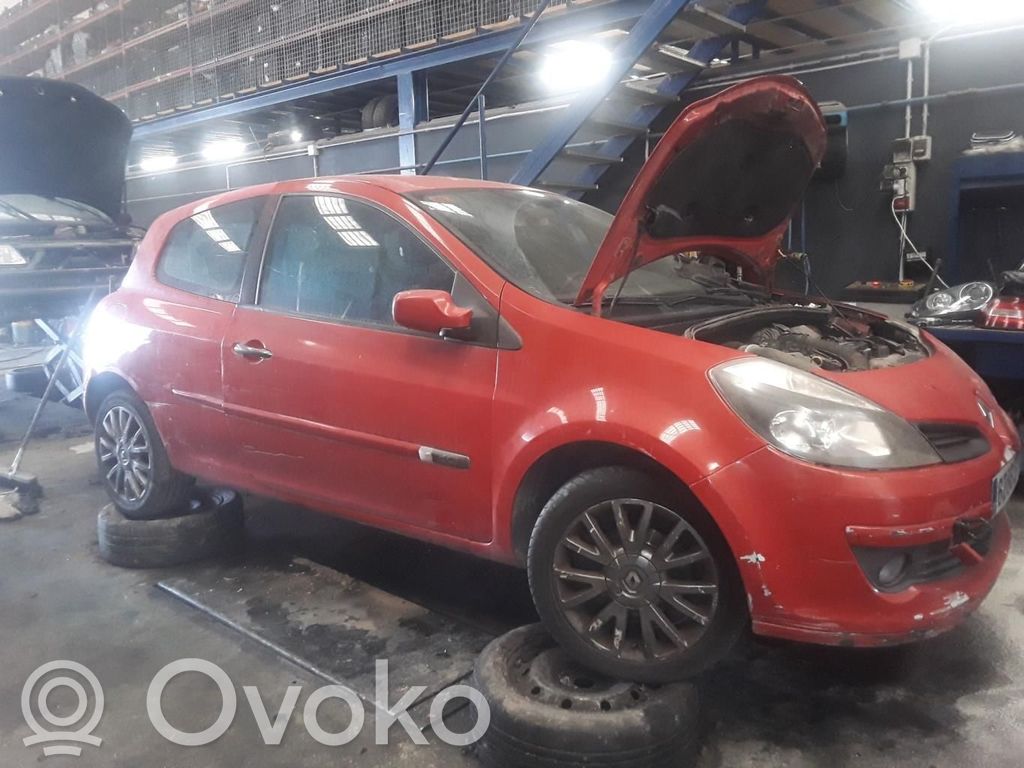 Clio III Clio  8200525391