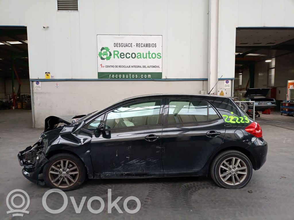 Auris 150 Auris  848200D260